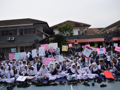 Hasil Karya Poster Dukungan Setiap Paslon