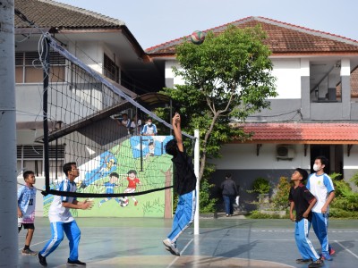 Lomba Volly Antar Kelas