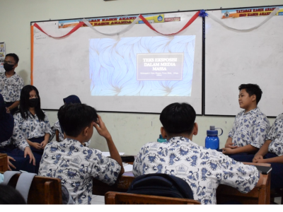 Presentasi Kelompok